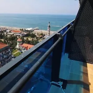 Hotel Orbi Sea View באטומי