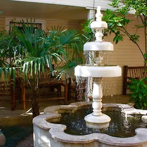 https://europa.alltbilisihotels.com